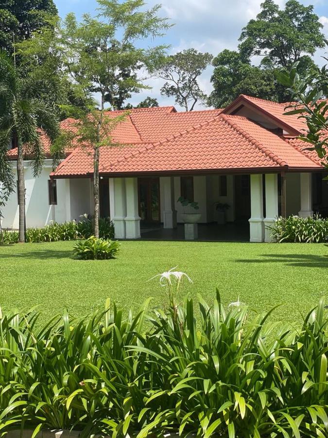 Villa Crystals Malabe Zewnętrze zdjęcie